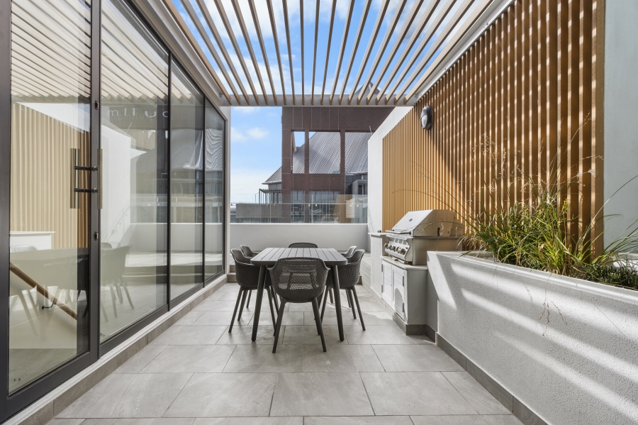 2 Bedroom Property for Sale in Cape Town City Centre Western Cape